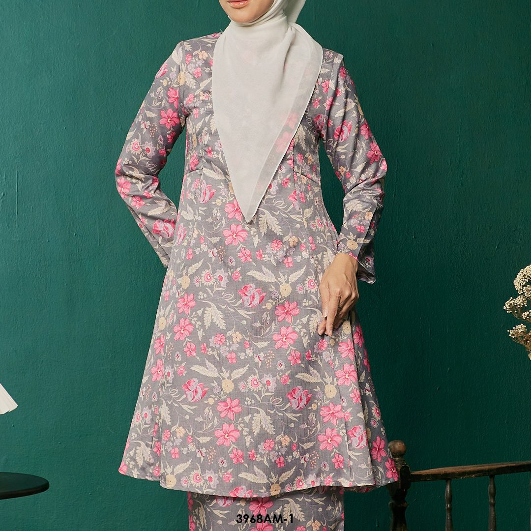 Ameera Kurung in Bright Pink (3968AM-1) - Image 4