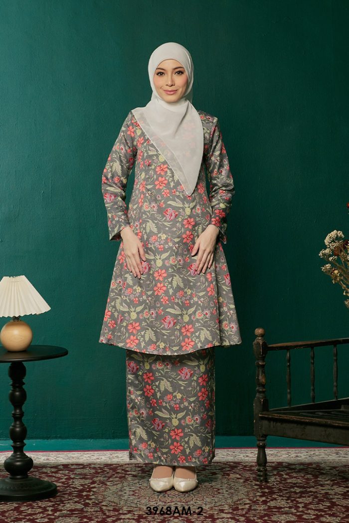 Ameera Kurung in Tomato (3968AM-2)