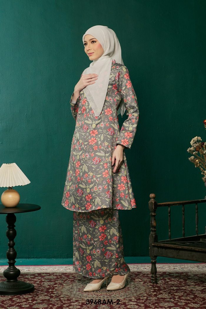 Ameera Kurung in Tomato (3968AM-2)