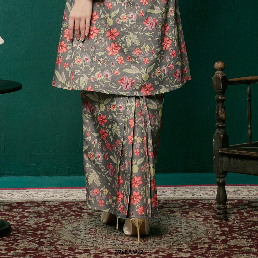 Ameera Kurung in Tomato (3968AM-2) - Image 3