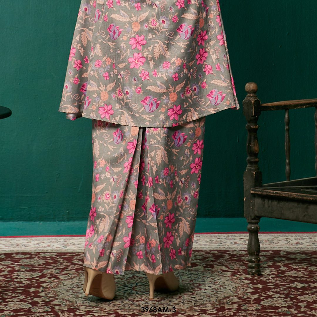 Ameera Kurung in Barbie Pink (3968AM-3) - Image 3