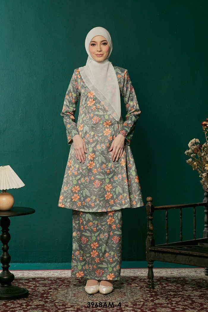 Ameera Kurung in Orange (3968AM-4)