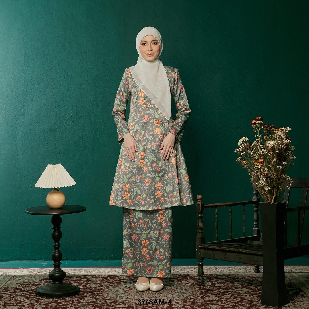 Ameera Kurung in Orange (3968AM-4)