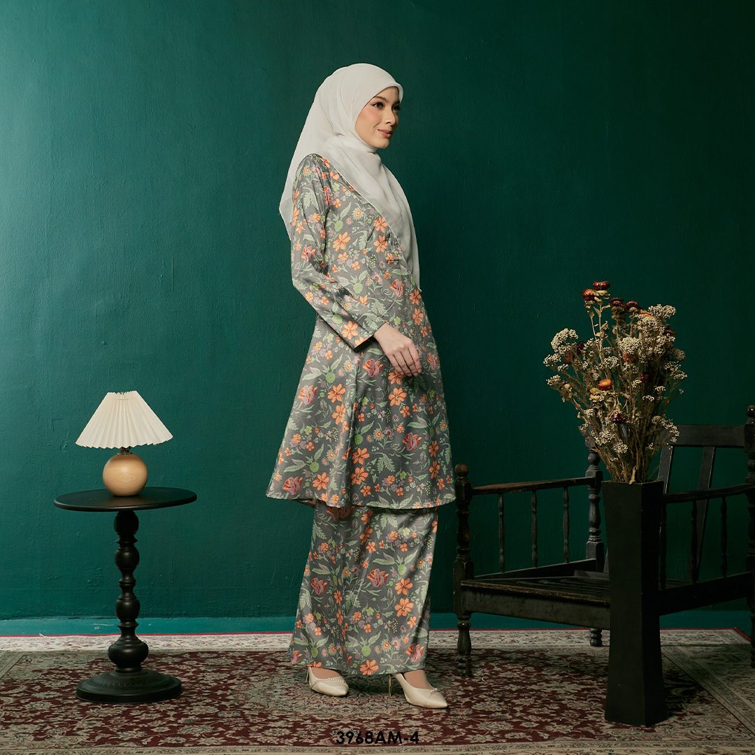 Ameera Kurung in Orange (3968AM-4) - Image 2