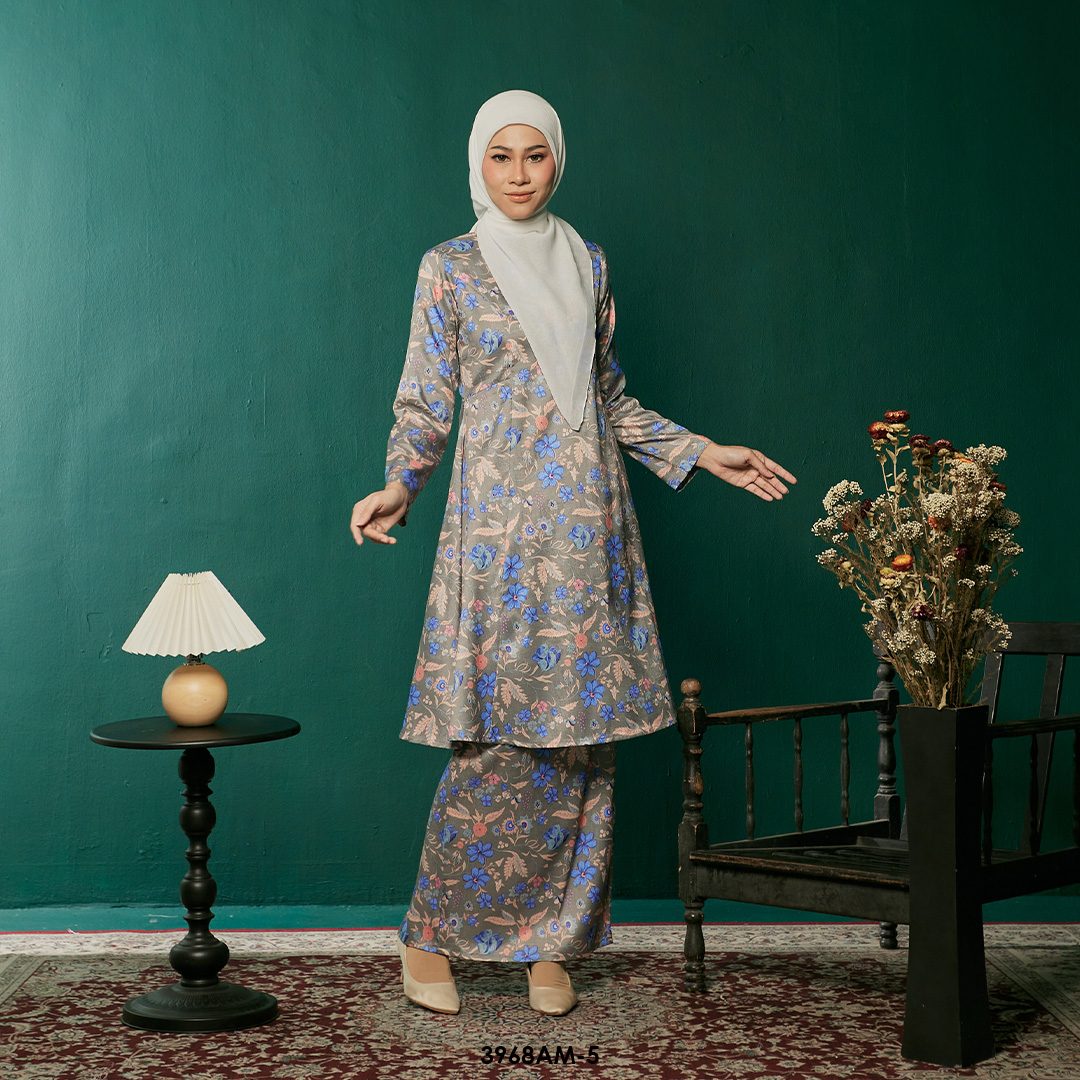 Ameera Kurung in Blue (3968AM-5) - Image 2