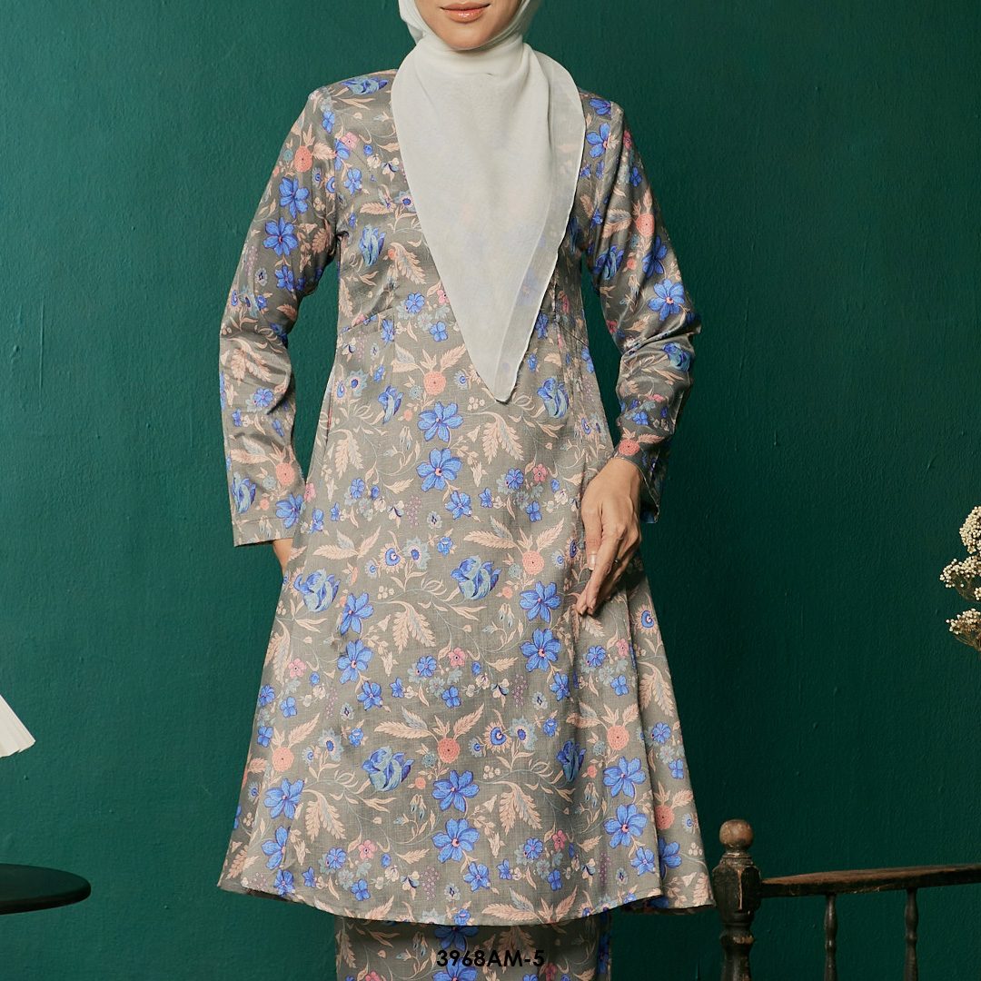 Ameera Kurung in Blue (3968AM-5) - Image 4