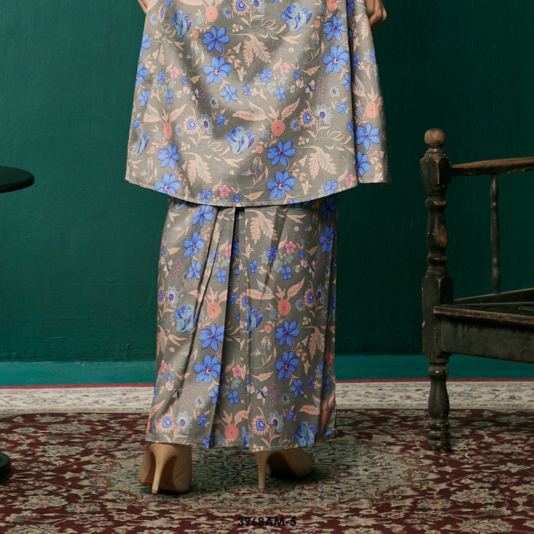 Ameera Kurung in Blue (3968AM-5) - Image 3
