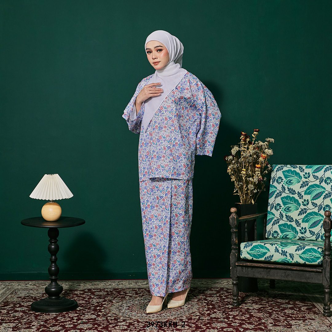 Kurung Kedah 2.0 in Purple Red (3973KKH-2) - Image 2