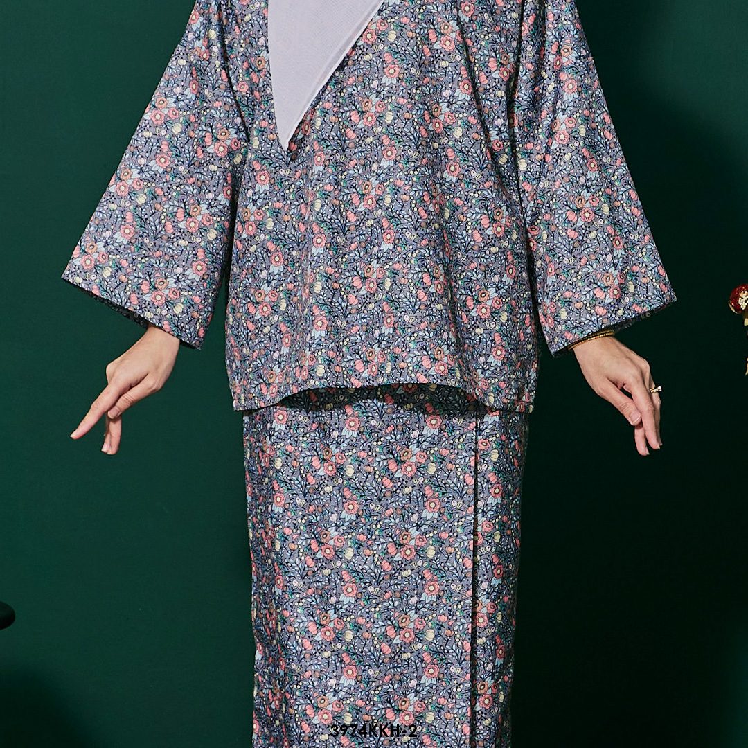 Kurung Kedah 2.0 in Ash Brown (3974KKH-2) - Image 3