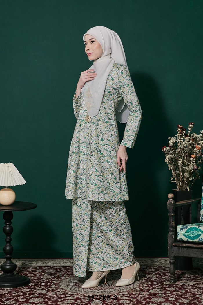 Kebarung Kalthom Petite in Cream (3977KP-3)