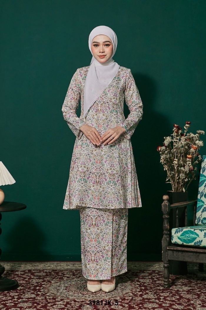 Juliana Kurung in Olive (3981JK-5)