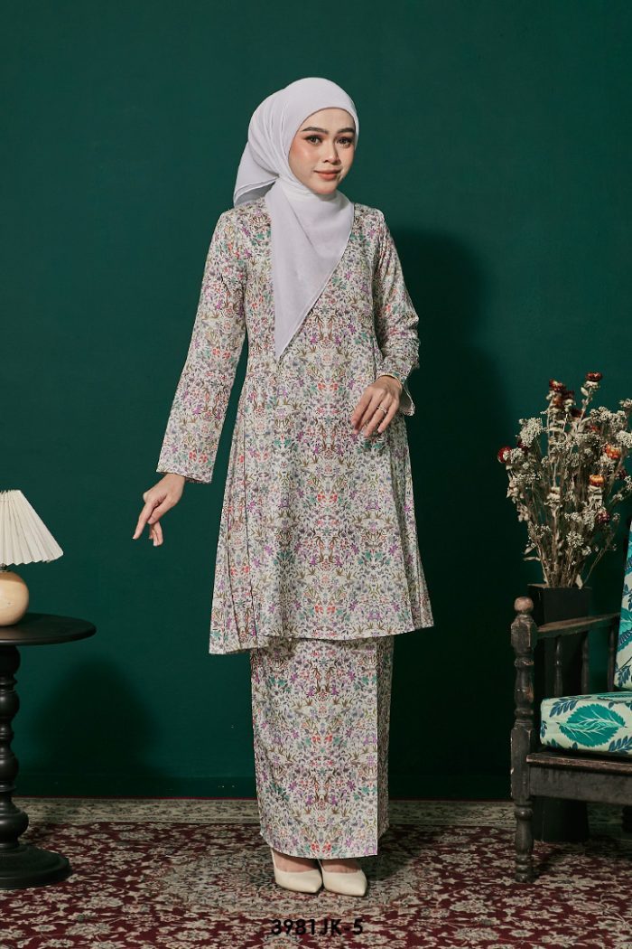 Juliana Kurung in Olive (3981JK-5)