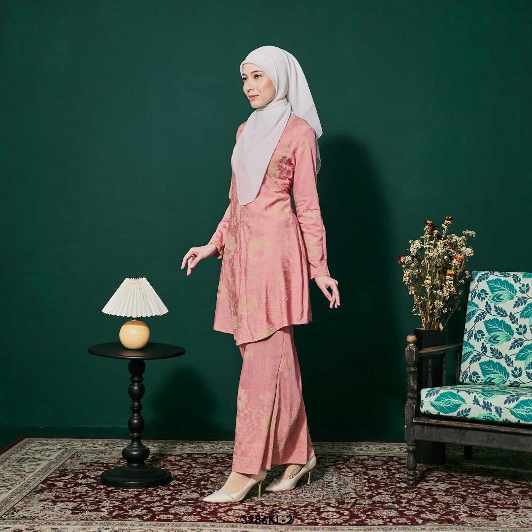 Kebaya Latifah 2.0 in Pink (3986KL-2) - Image 2