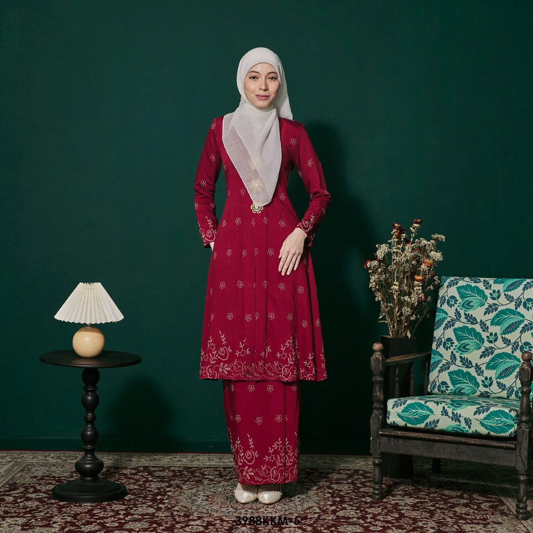 Kebarung Kalthom in Red (3988KKM-5) - Image 2