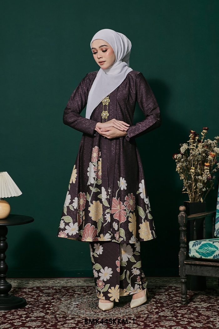 Kebarung Batiq Mia in Rich Brown (BMK445KKM-1)