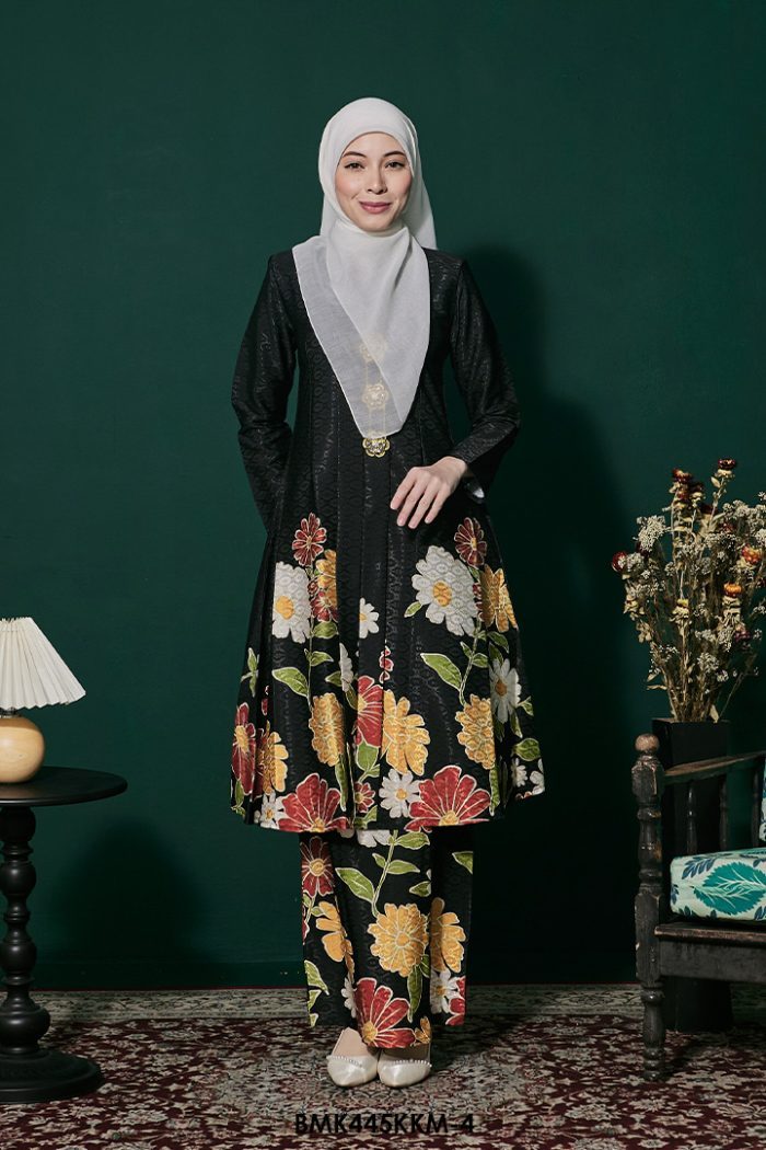 Kebarung Batiq Mia in Black (BMK445KKM-4)