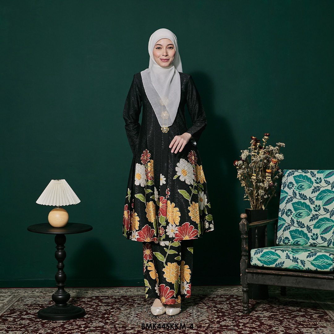 Kebarung Batiq Mia in Black (BMK445KKM-4) - Image 2