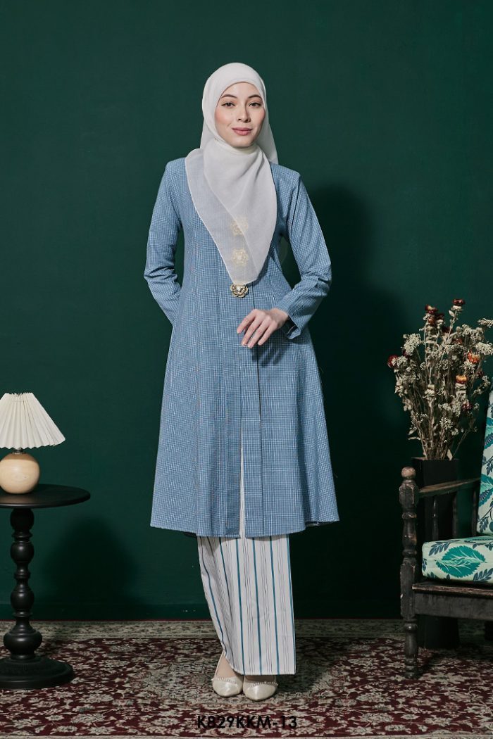 Kebarung Kalthom in Azure Blue (K829KKM-13)