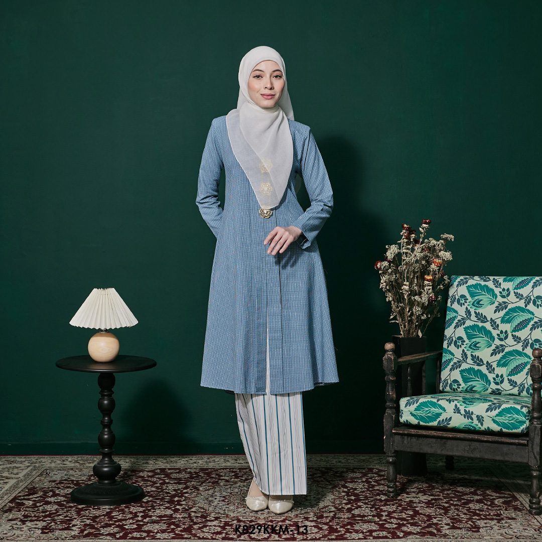 Kebarung Kalthom in Azure Blue (K829KKM-13) - Image 2