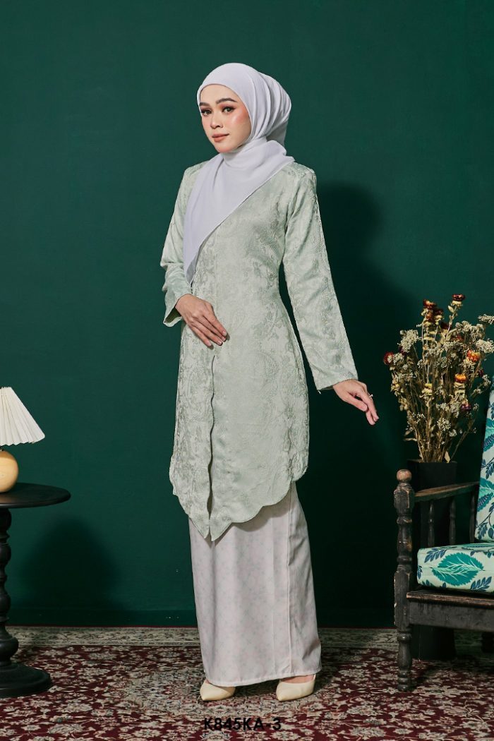 Kebaya Anggun 2.0 in Light Mint (K845KA-3)