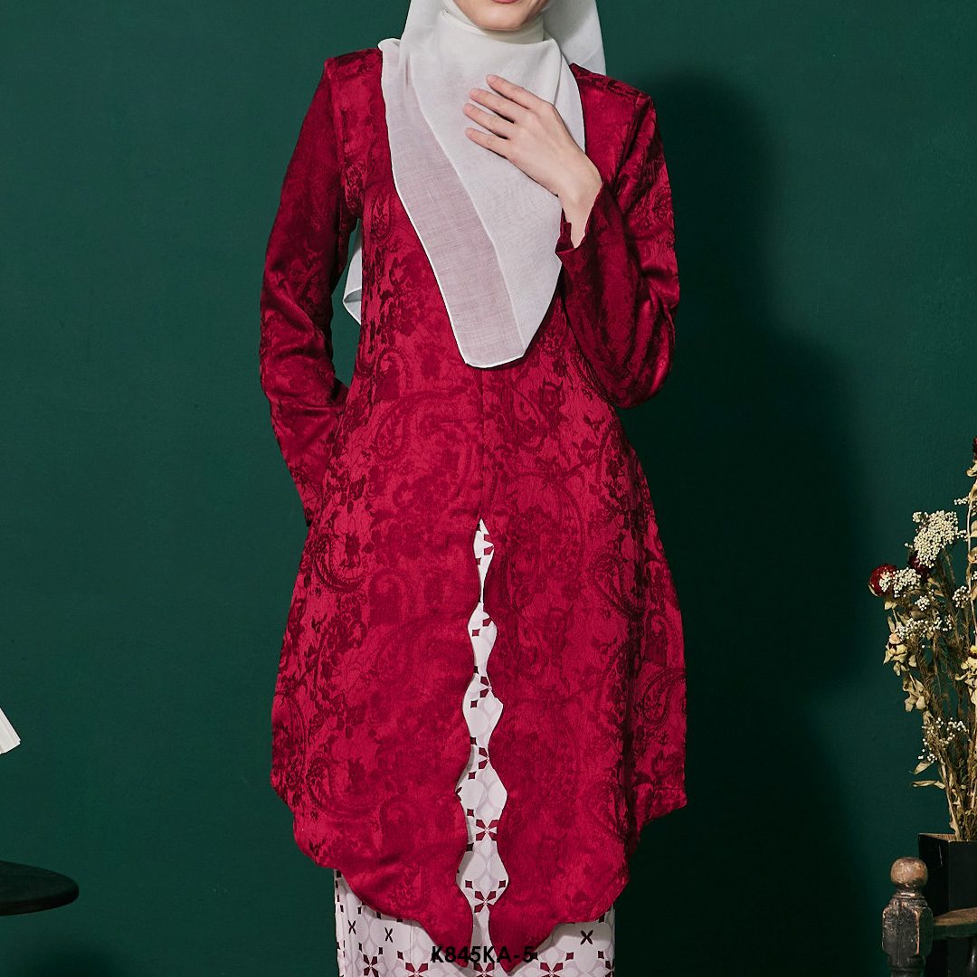 Kebaya Anggun 2.0 in Red (K845KA-5) - Image 4