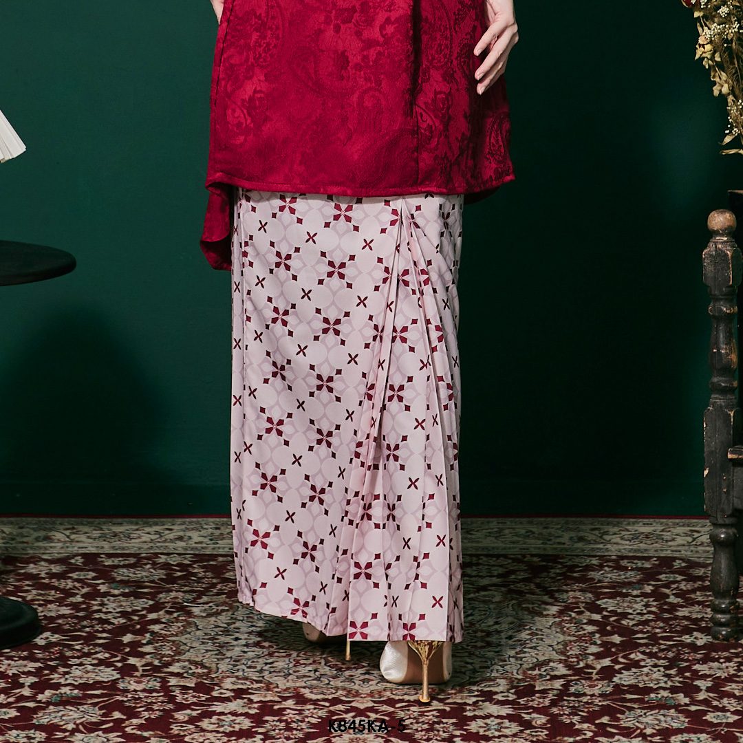 Kebaya Anggun 2.0 in Red (K845KA-5) - Image 3