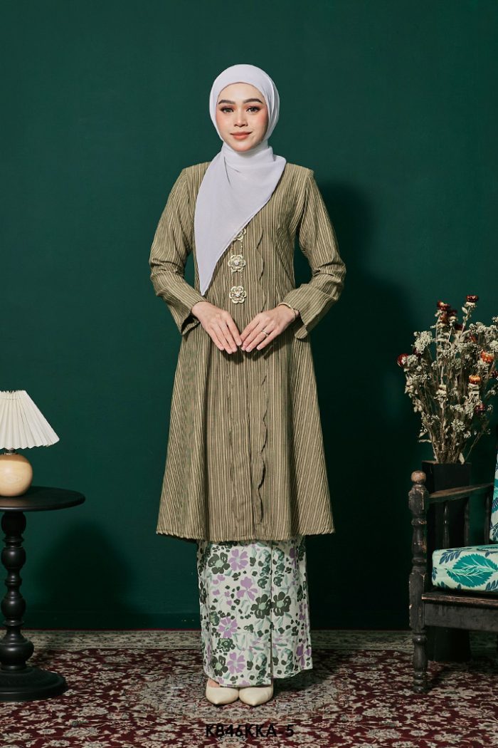 Kebarung Anggerik in Army (K846KKA-5)