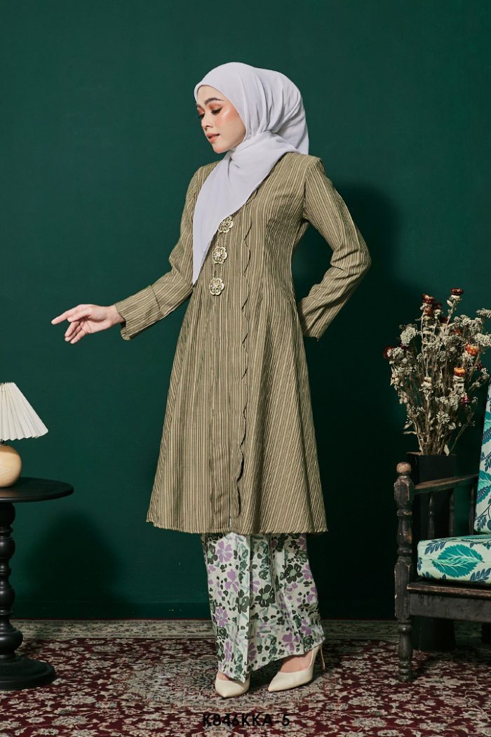 Kebarung Anggerik in Army (K846KKA-5)