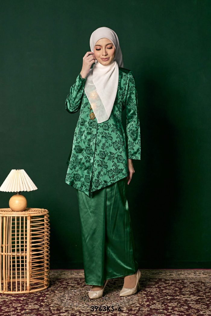 Kebaya Saloma in Jade Green (3963KS-6)
