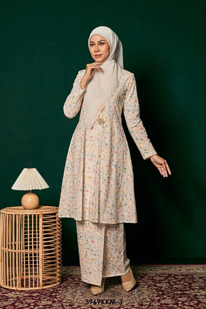 Kebarung Kalthom in White (3969KKM-3)