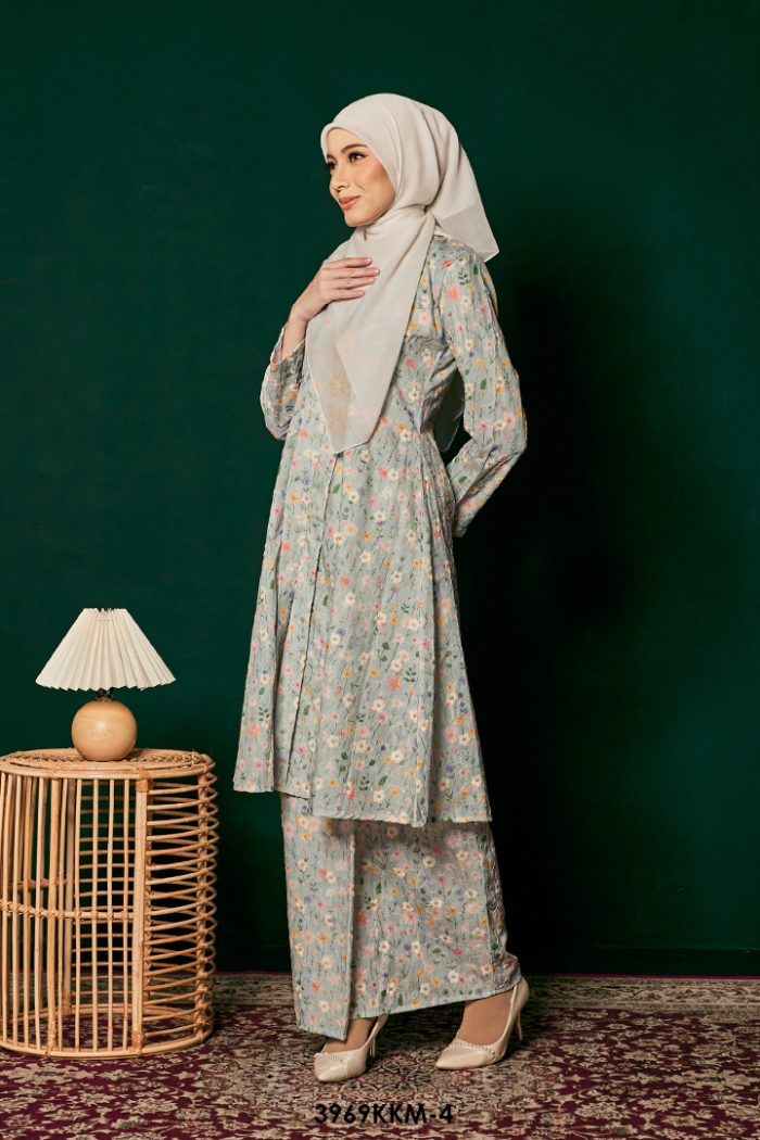 Kebarung Kalthom in Soft Blue (3969KKM-4)
