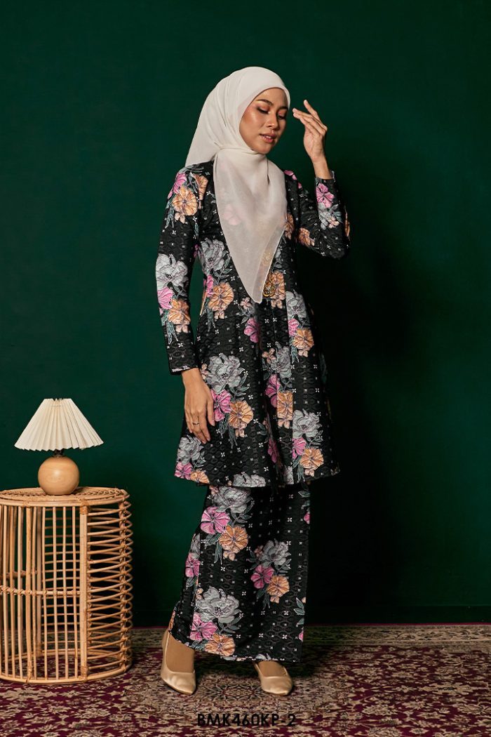 Kebarung Kalthom Petite in Black (BMK460KP-2)