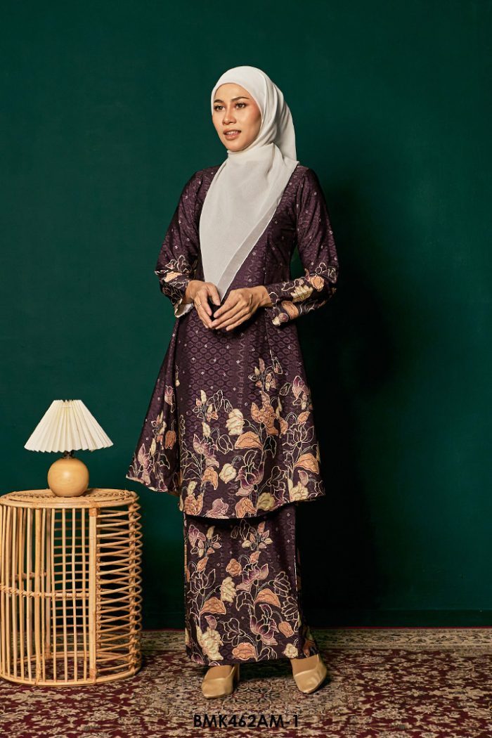 Ameera Kurung Batiq Mia in Deep Purple (BMK462AM-1)