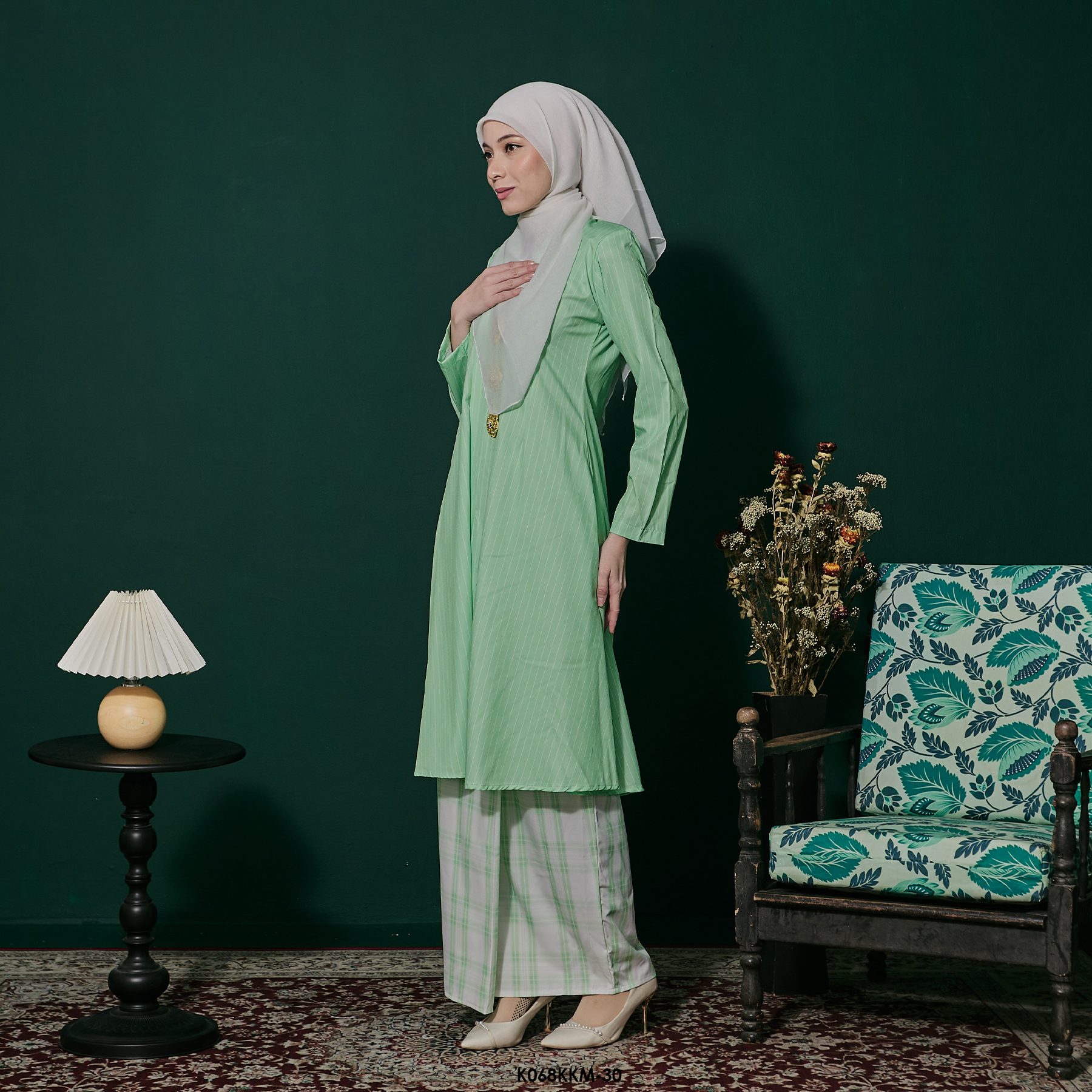 Kebarung Kalthom in Highlight Green (K068KKM-30) - Image 2