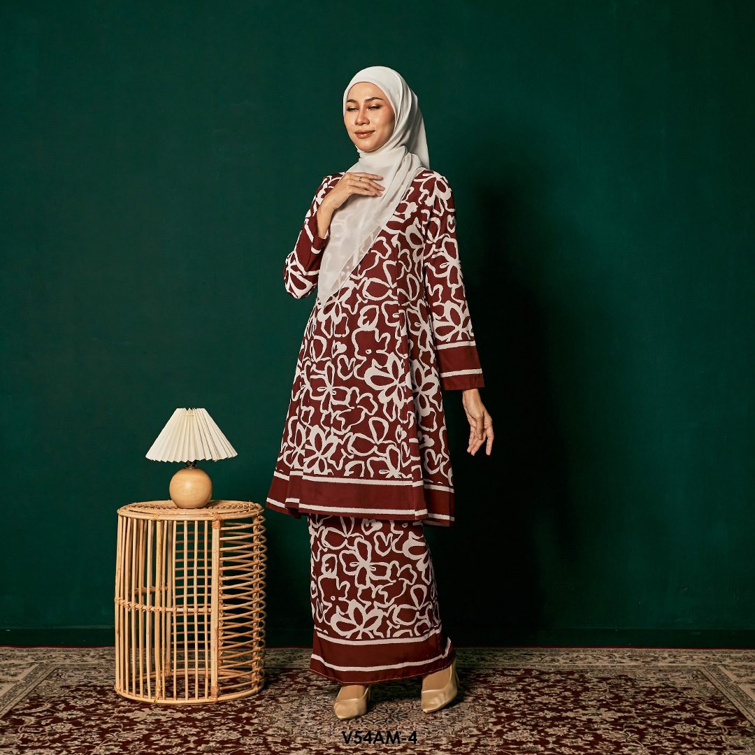 Ameera Kurung 2.0 in Chestnut (V54AM-4) - Image 5