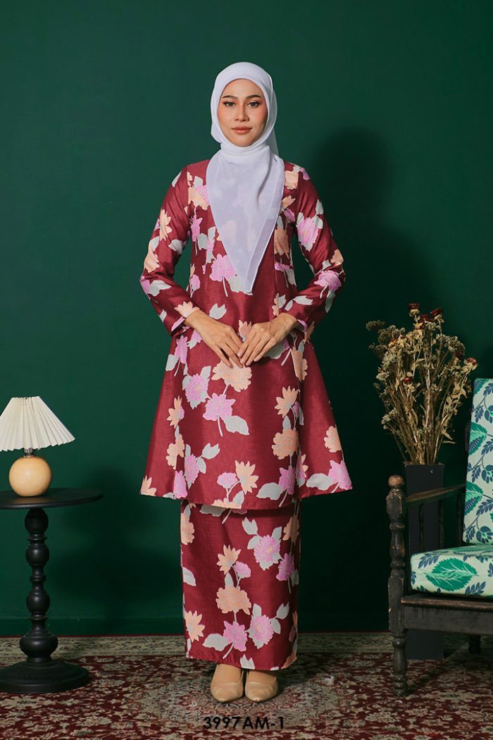Ameera Kurung in Maroon (3997AM-1)