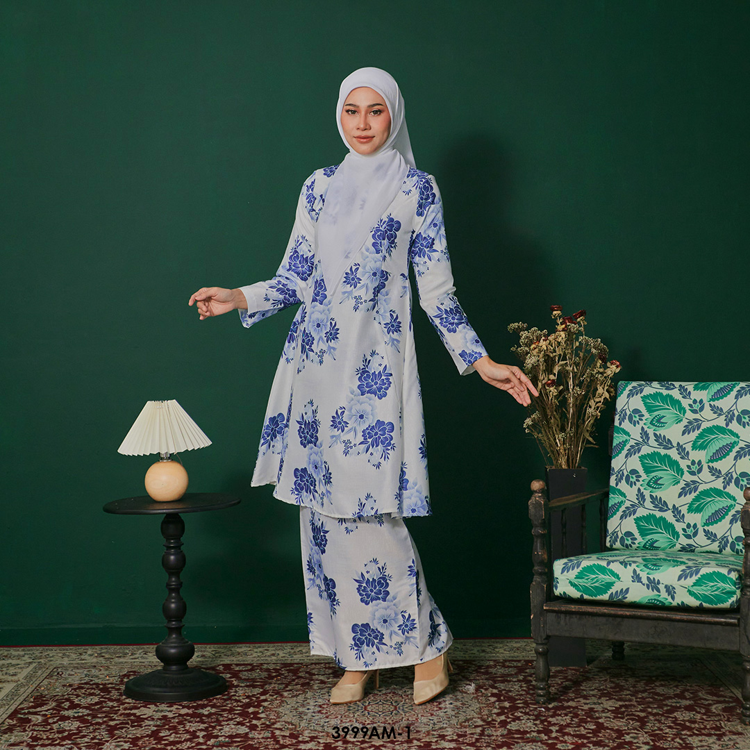 Ameera Kurung in White (3999AM-1) - Image 2