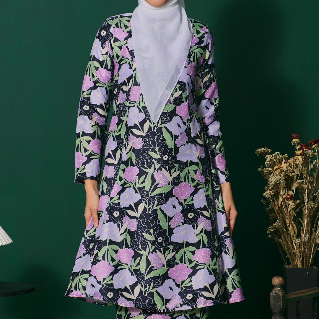 Ameera Kurung in Black (3998AM-1) - Image 4