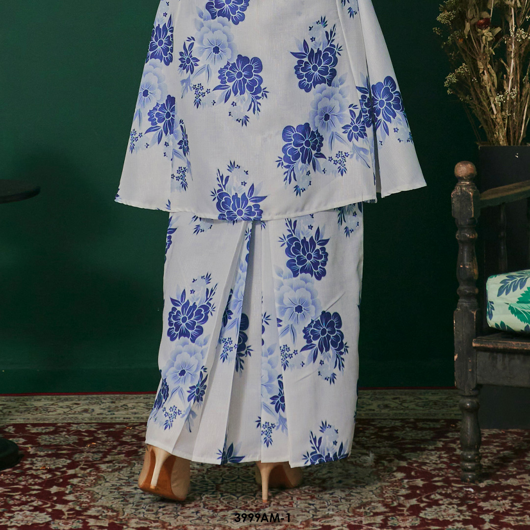 Ameera Kurung in White (3999AM-1) - Image 3