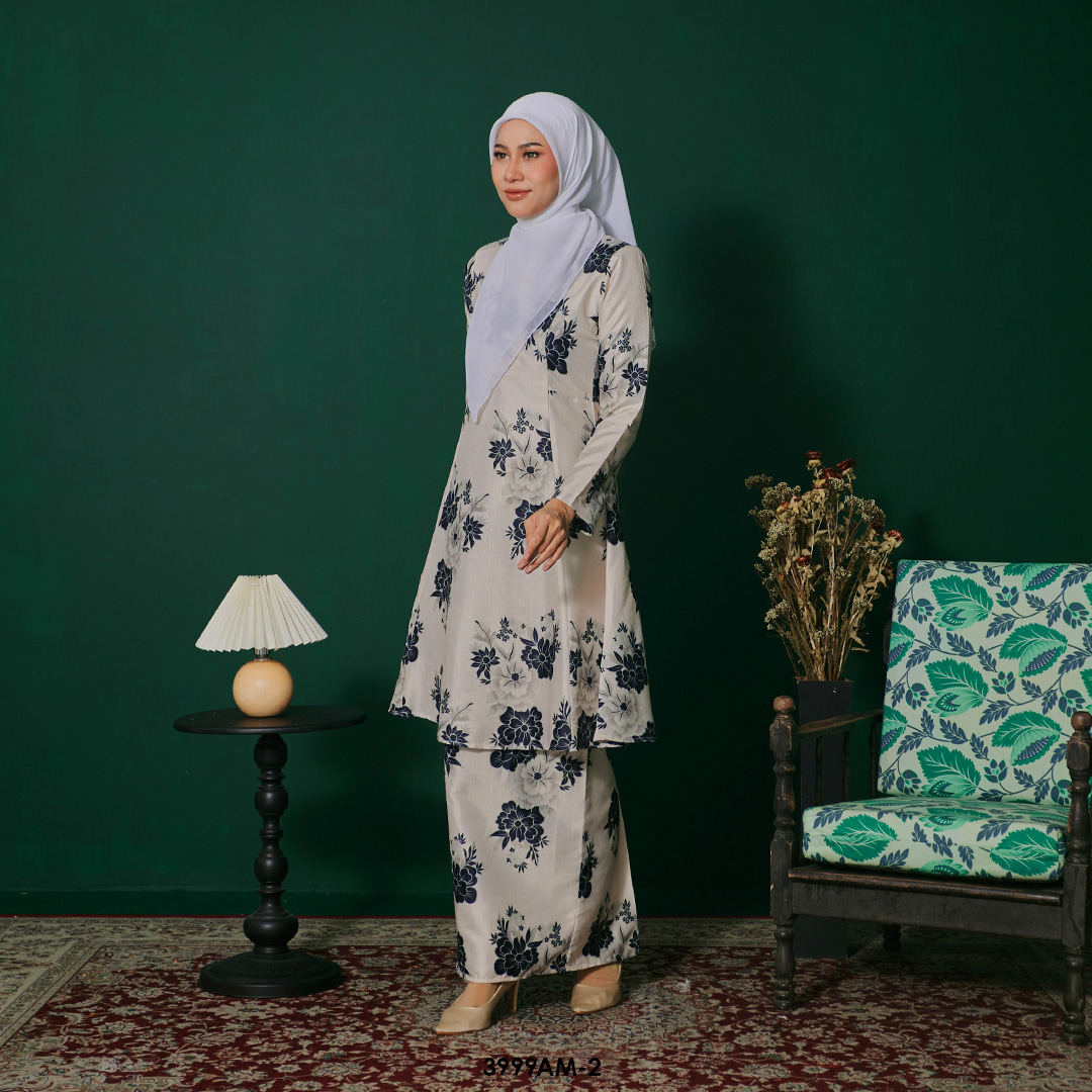 Ameera Kurung in Vanilla (3999AM-2) - Image 2