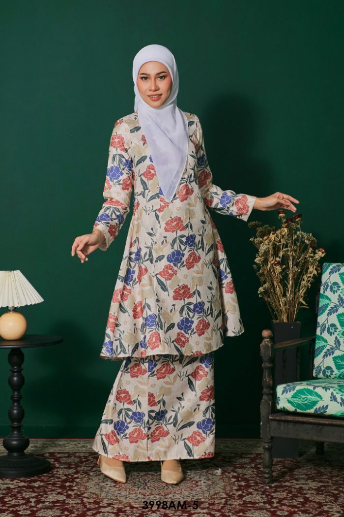 Ameera Kurung in Vanilla (3998AM-5)