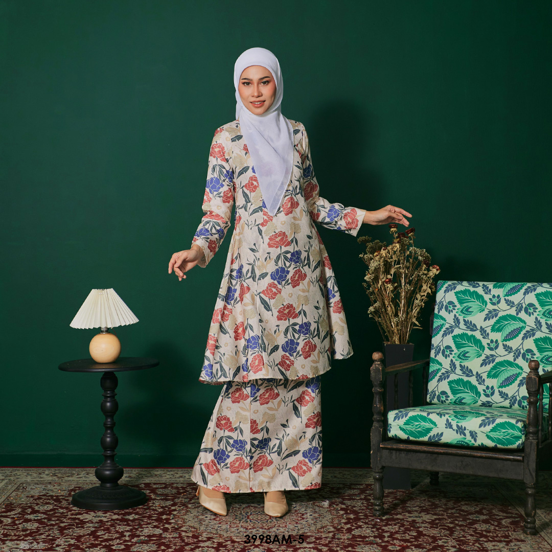 Ameera Kurung in Vanilla (3998AM-5) - Image 2