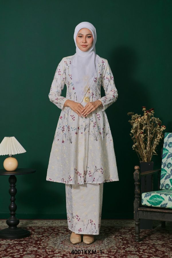 Kebarung Kalthom in White (4001KKM-1)