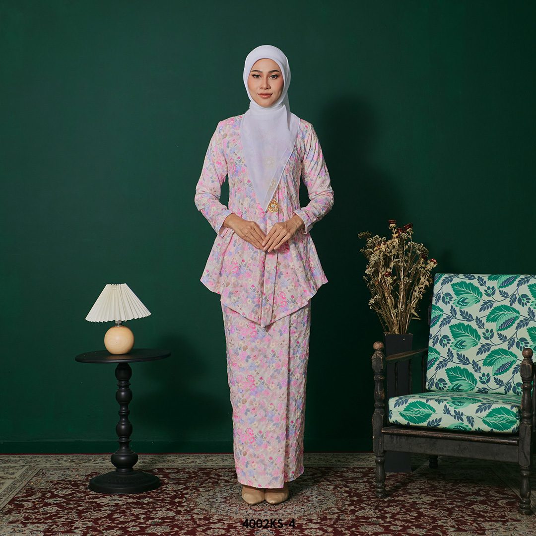 Kebaya Saloma in Bubblegum (4002KS-4)