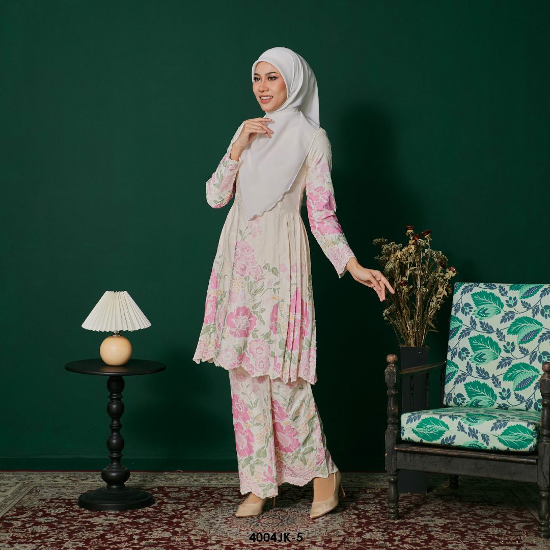 Juliana Kurung in Cream (4004JK-5) - Image 2