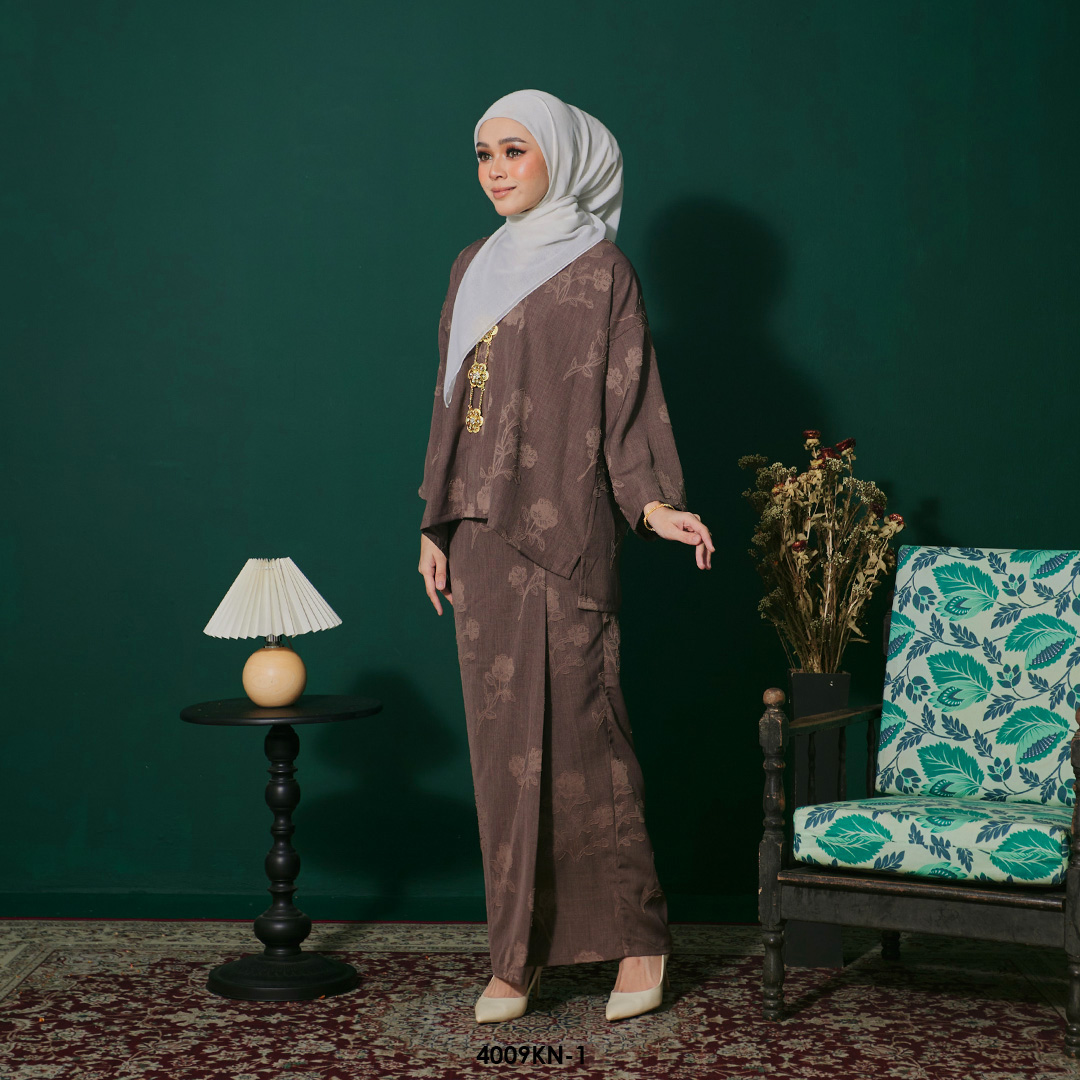 Kebaya Nilam in Cedar Brown (4009KN-1) - Image 2