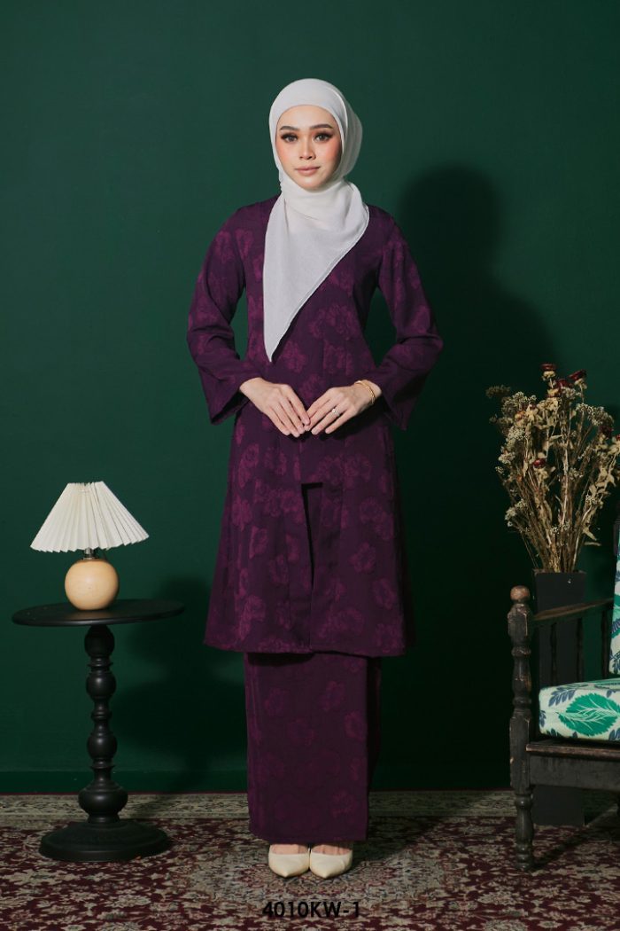 Kebaya Wilda in Burgundy (4010KW-1)