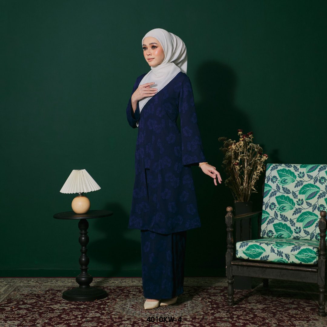 Kebaya Wilda in Midnight Blue (4010KW-4) - Image 2