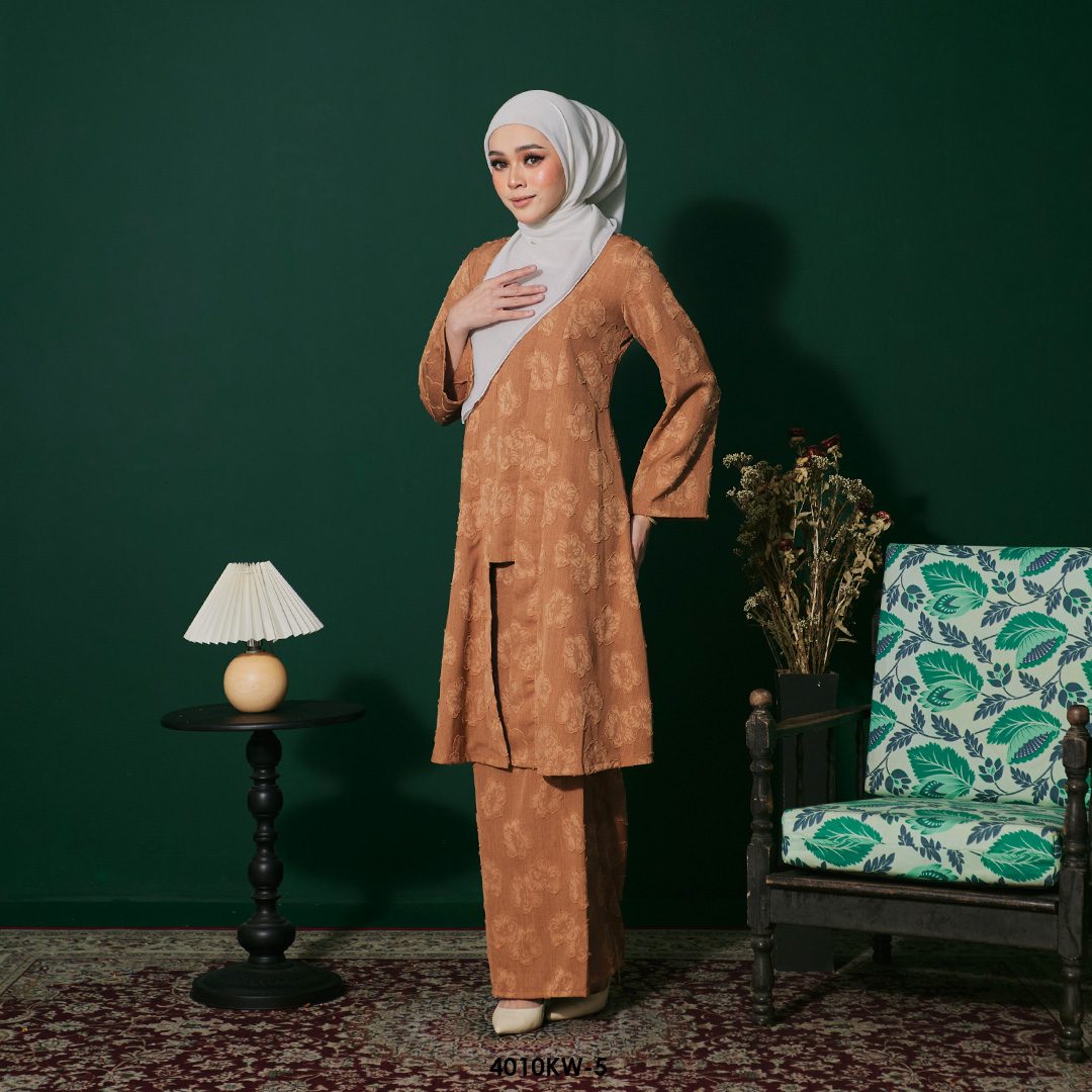 Kebaya Wilda in Caramel (4010KW-5) - Image 2