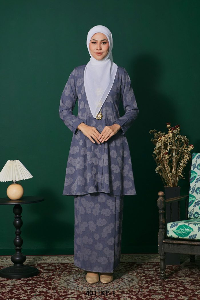 Kebarung Kalthom Petite in Stone Grey (4011KP-1)